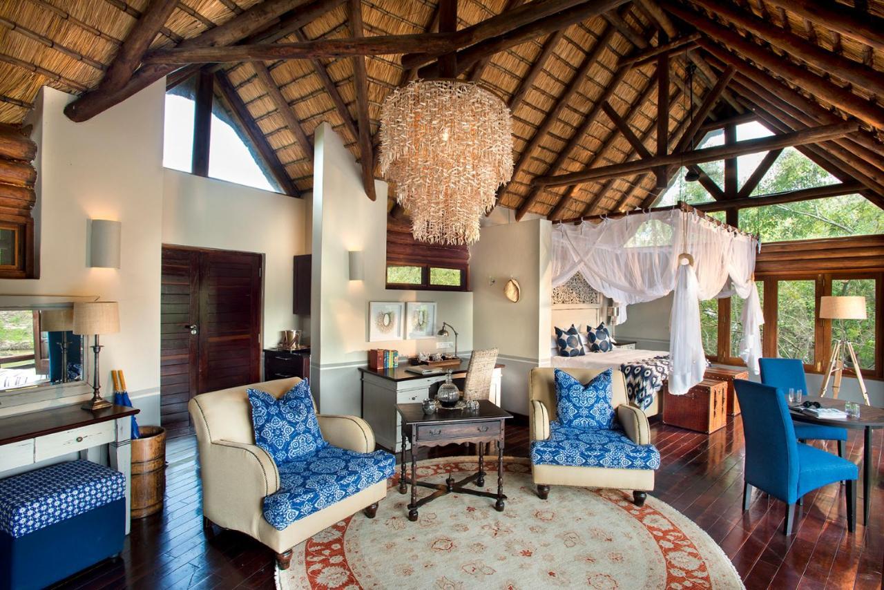 Royal Chundu Island Lodge リビングストン エクステリア 写真
